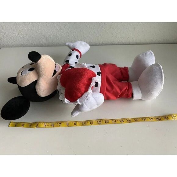Disney Valentine's Mickey Mouse in Heart Outfit Greeter Porch Entrance NEW - Picture 13 of 14